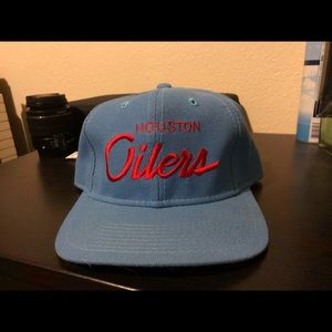 Vintage oilers snap back